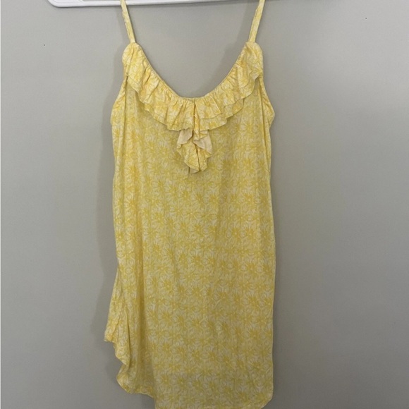 Old Navy Yellow Ruffle Strap Top size small petite - Picture 1 of 8